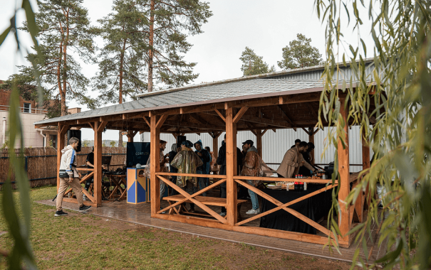 Большая беседка