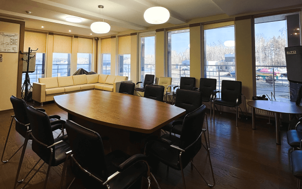 Конференц-зал